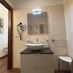 Enjoy Skyline Πανσιόν